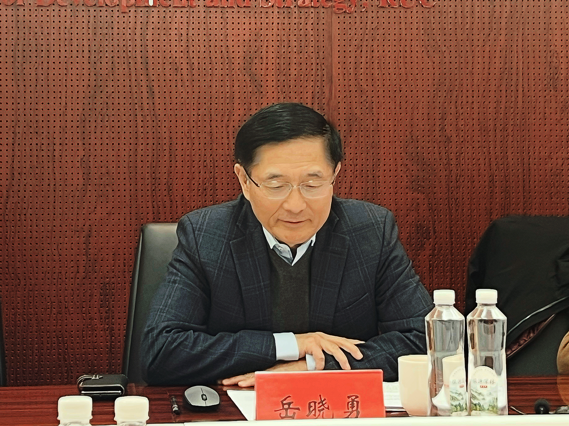 微信图片_2025-10-31_094341_955.jpg